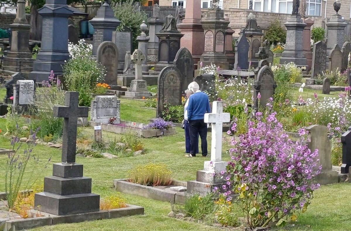 Flowers and monuments